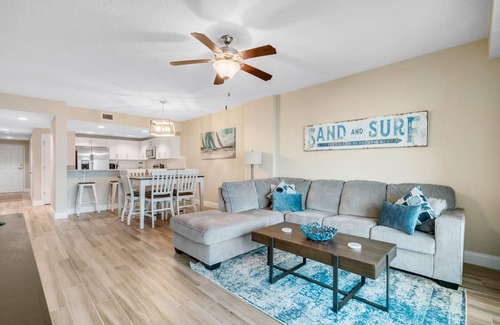 Ocean View Halifax Estates Condominio | Aruba 303 -SPARKLING NEW BEACHFRONT 3 BR CONDO IN DAYTONA BEACH SHORES.