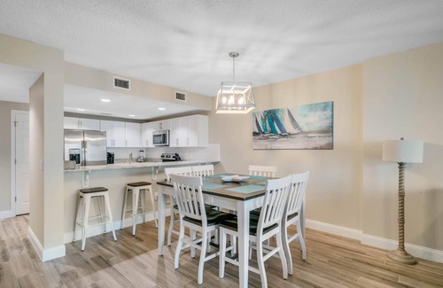 Ocean View Halifax Estates Condominio | Aruba 303 -SPARKLING NEW BEACHFRONT 3 BR CONDO IN DAYTONA BEACH SHORES.