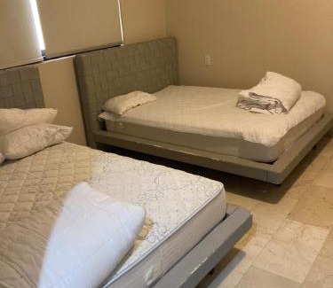 Palm Beach Apartamento | Aruba Stop by The Stop Club