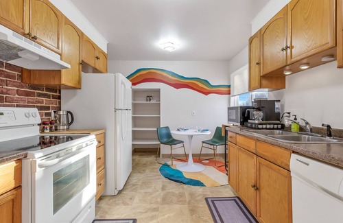 Allendale Area Casa | Arvada Haven: 5bd - 20mins RMMA & Denver - Games