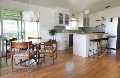 Alta Vista Area Casa | Mid-Century Gem, Yard + Parks +Walk to Olde Town