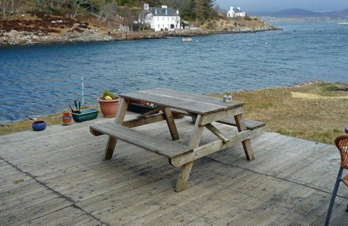Badachro Apartamento | As Shown On Tv Island Hideaway