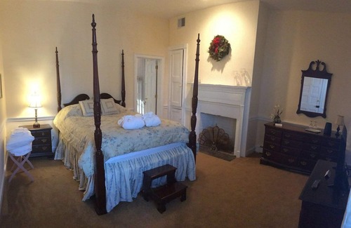 Marietta Cama Y Desayuno | Ascot Bed & Breakfast Sleeps up to 16+