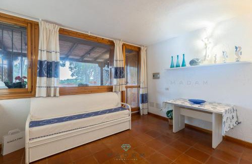 Cugnana Verde Apartamento | Asfodeli 14