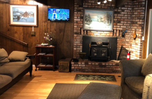 Cold Springs Cabina | Ash Family Cabin