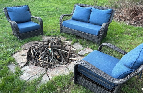 Swannanoa Casa | Asheville getaway, deck, hottub, trees, fire pit