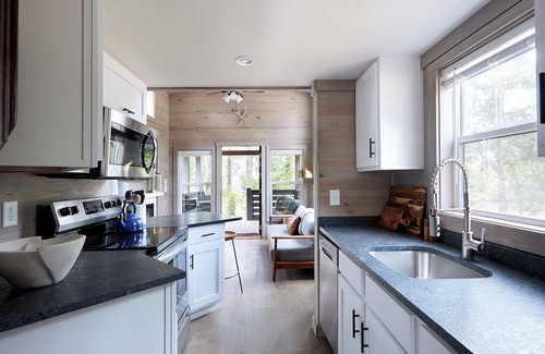Arden Cabina | Asheville River Cabins