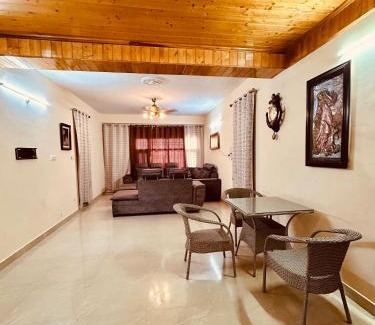 Solan Apartamento | Ashiana at Ivy Apartments