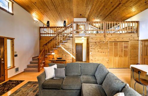Ashland Casa | Ashland Cabin on 170 Acres with Mtn Views and Sauna!