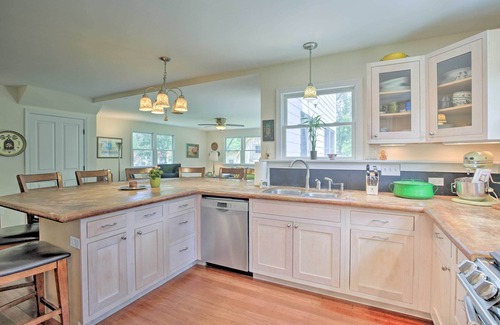 Ashley Falls Casa | Ashley Falls Home w/ Fire Pit: Hike & Ski!