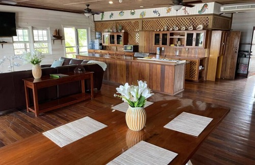 Cayo Corker Apartamento | Ashton Court Belize