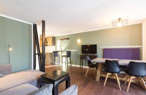 Warnemuende Apartamento | Asia Suite - Versteck am Strom