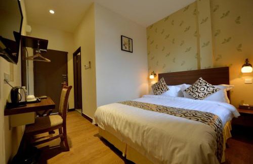 Kampung Sembulan Baru Hotel | Asiana Hotel