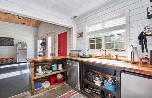 Southern Pines Casa | El granero en Bourbonville
