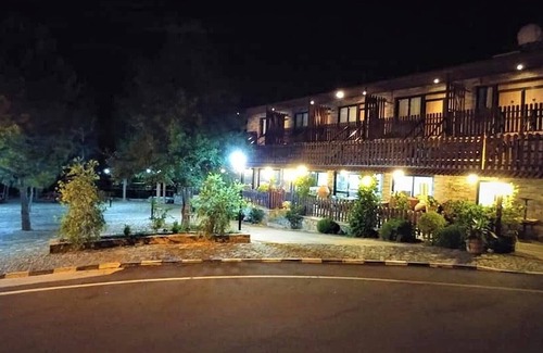 Askas Apartamento | Askas, un pueblo pintoresco único en Chipre! Disfruta tu estancia