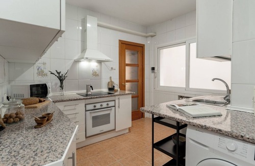 Salamanca Apartamento | Aslan - 4 bedrooms and terrace in Lista