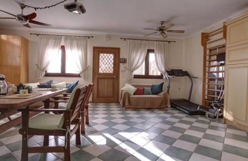 Souroti Apartamento | Aslanis-Souroti Garden FAMILY Suite