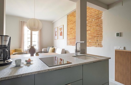 L'Antiga Esquerra de l'Eixample Apartamento | Aspasios Garden Apartments