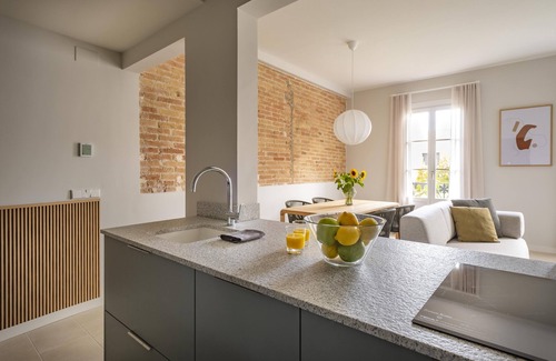 L'Antiga Esquerra de l'Eixample Apartamento | Aspasios Garden Apartments