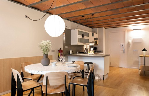 El Raval Apartamento | Aspasios Las Ramblas Apartments