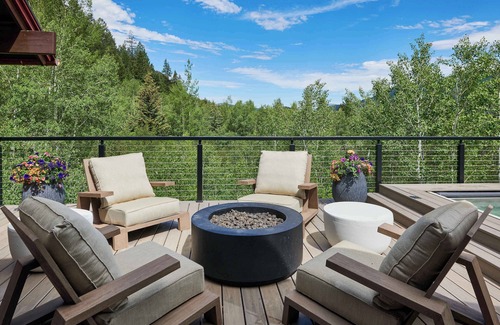 Aspen Casa | Aspen Retreat with All-New Renovation