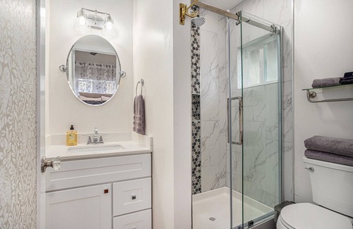 Upper Telegraph Apartamento | Aspen Room