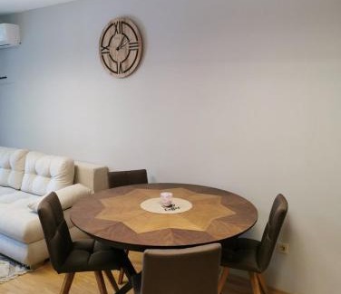 Razlog Apartamento | Aspen Suites Luxury apartment A005