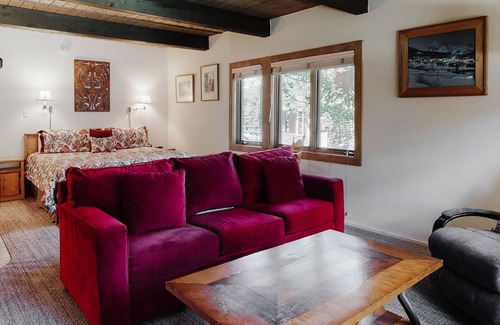 Snowmass Village Condominio | Aspenwood - CoralTree Residence Collection