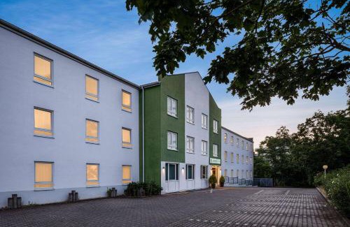 Ruesselsheim Hotel | Aspire Frankfurt Airport, Trademark Collection by Wyndham