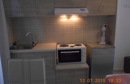 Aspous Apartamento | Aspous Studios and Rooms