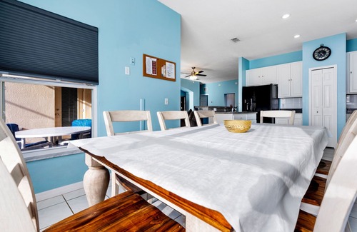 Crescent Lakes Casa | Aster Cove