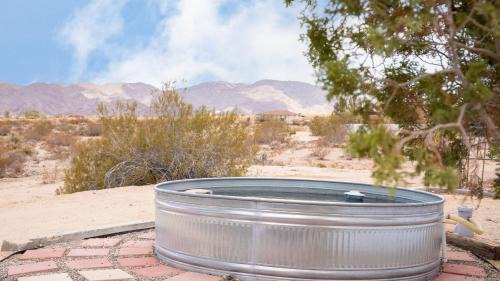 Indian Cove Villa | Asteroid by AvantStay Unique Ranch Retreat Just Outside Joshua Tree Permit: VHR22-094