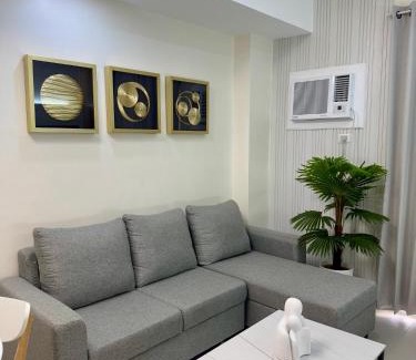 Davao Apartamento | Asters - Two Bedroom Condo Unit with Balcony