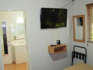 Port Macquarie Hotel | Aston Hill Motor Lodge
