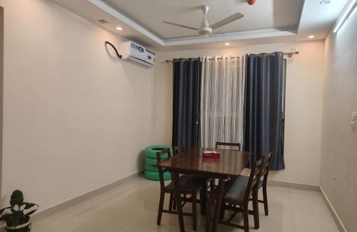 Agara Apartamento | Astonishing 3BHK at 6-Floor for Family only