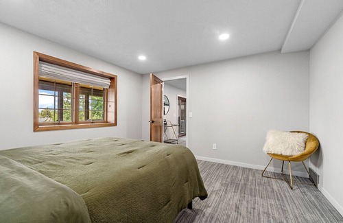 Sioux Falls Casa | Astoria on Yellowstone - Luxury Sioux Falls Retreat