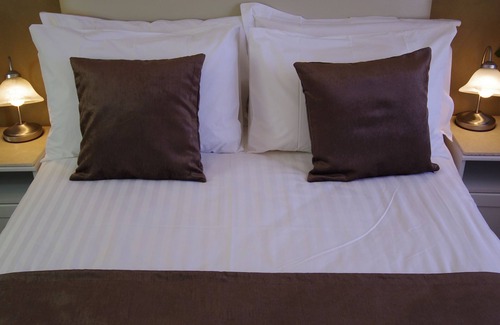 Alexander Heights Cama Y Desayuno | Astoria Retreat B&B