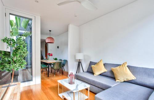 Surry Hills Casa | Astounding 3 Bedroom House Surry Hills 2 E-Bikes Included