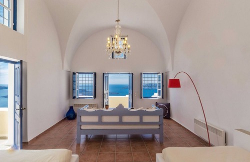 Fira Villa | Astraea House