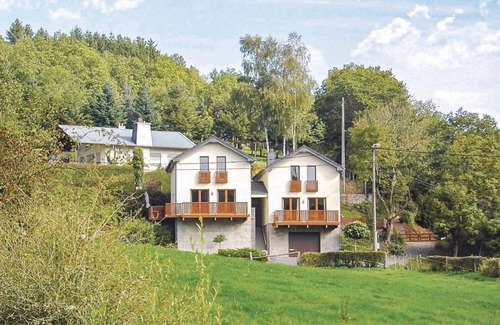 Oberhausen Casa | Astrid