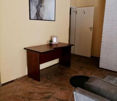Northcliff Apartamento | At Bagley Tarrace house