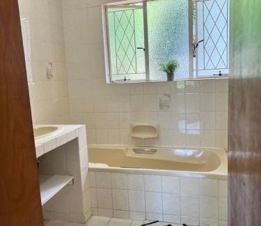 Northcliff Apartamento | At Bagley Tarrace house