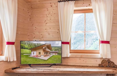 Heiligenblut Casa | Acogedor apartamento en villa para 6 personas con WIFI, TV, terraza y mascotas permitida