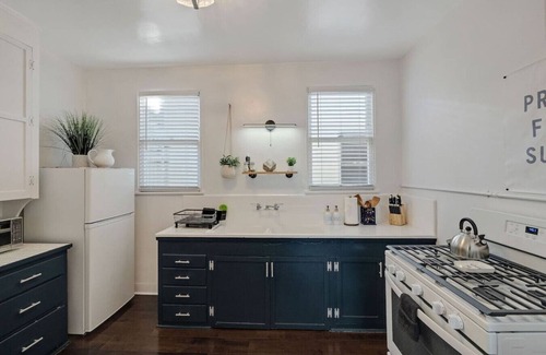 Hermosa Beach Apartamento | At Hermosa Ave and Pier Ave- A