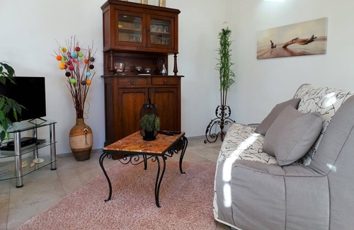 Saint-Hilaire-de-Riez Casa | A la Fradinière, pretty little holiday home & its 1850 m² garden
