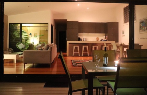 Elizabeth Beach Casa | @LIZZIE - Elizabeth Beach, NSW