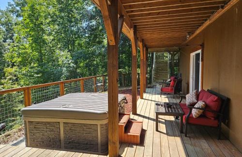 Ferguson Casa | At Rainbows Edge