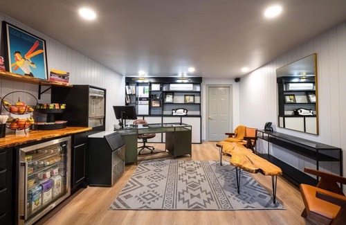 Peterborough Condominio | At Riverhouse you will find a home away from home!