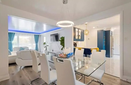 Mississauga Casa | At the Blue Tulips you will experience luxurious, private yet natural lifestyle
