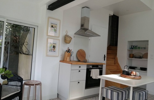 Trentemoult Casa | At the entrance to the charming village of TRENTEMOULT, La maison de Joséphine,